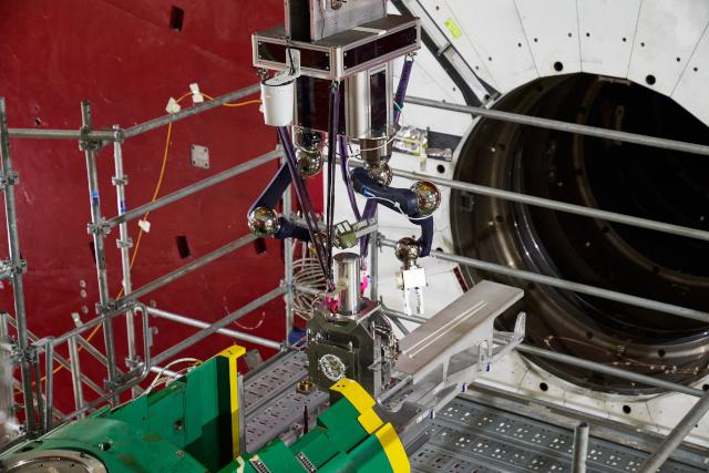 Installation of the VAX module with the CERNbot in the CMS cavern (Image: CERN)