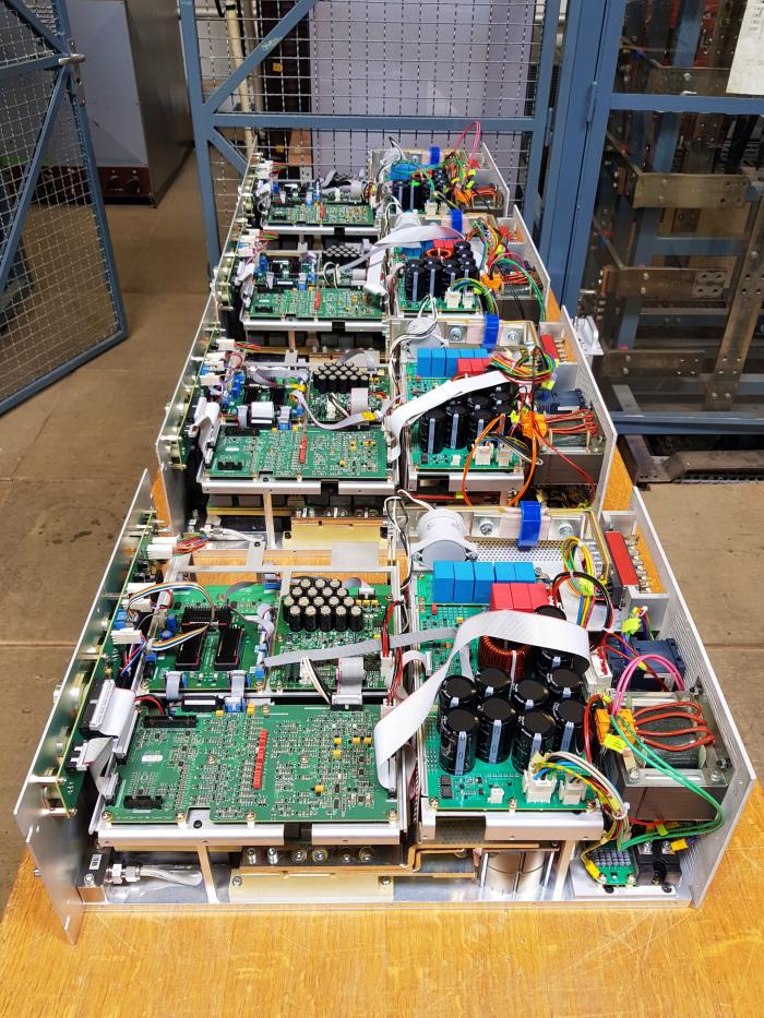 HL-LHC2kA-10V power modules ready to be tested (Image: Vicente Raul Herrero González)