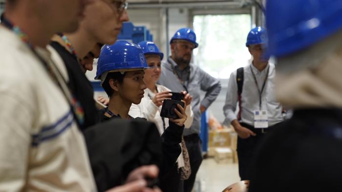 people in blue helmets