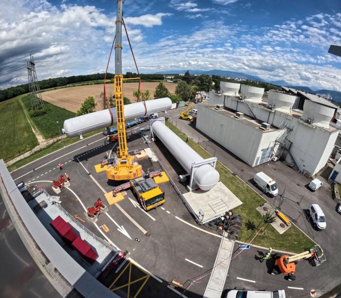 Large helium tanks delivered for the HL-LHC