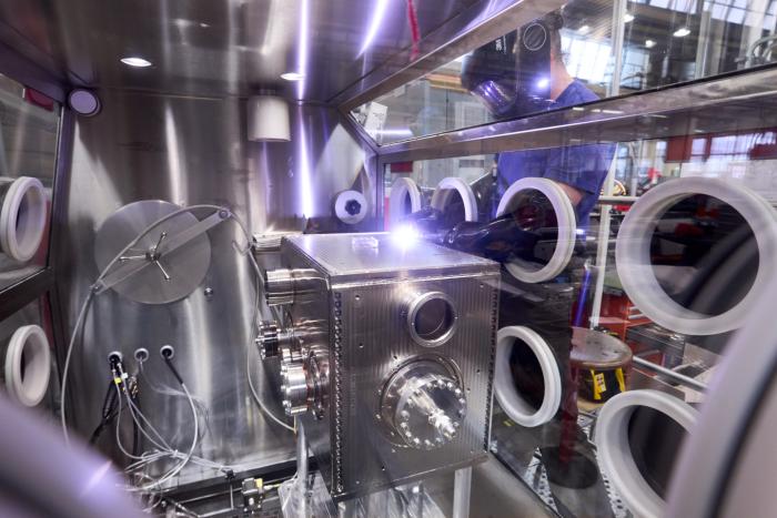 Welding of the Helium Vessel on a HL-LHC DQW Crab Cavity