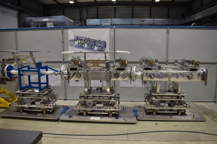 HL-LHC collimators’ prototypes installation on the surface mock-up stand