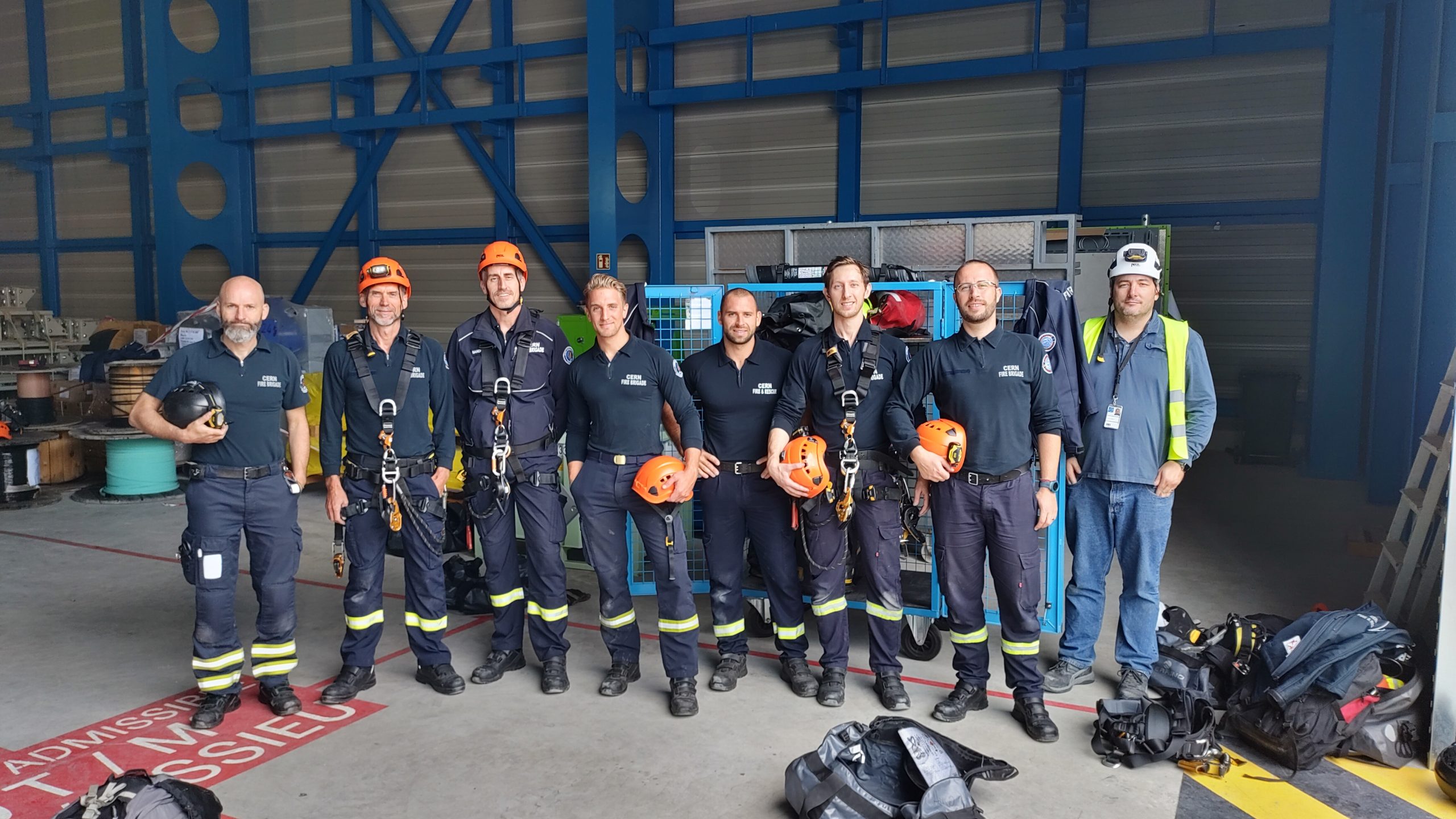 Rope rescue exercise at HL-LHC Point 1