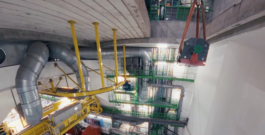 Exceptional transport operations to make way for HiLumi LHC | home.cern